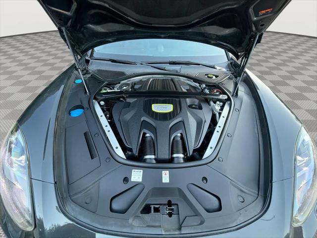 2018 Porsche Panamera E-Hybrid 4