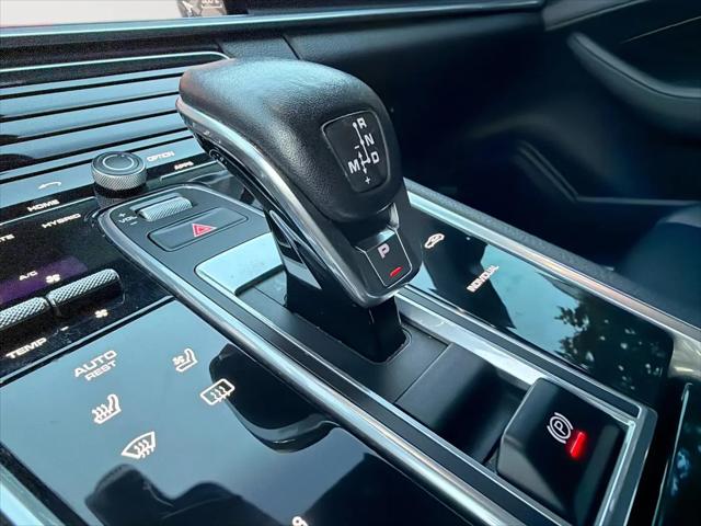 2018 Porsche Panamera E-Hybrid 4