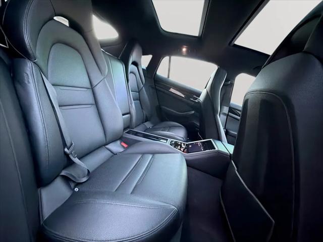 2018 Porsche Panamera E-Hybrid 4