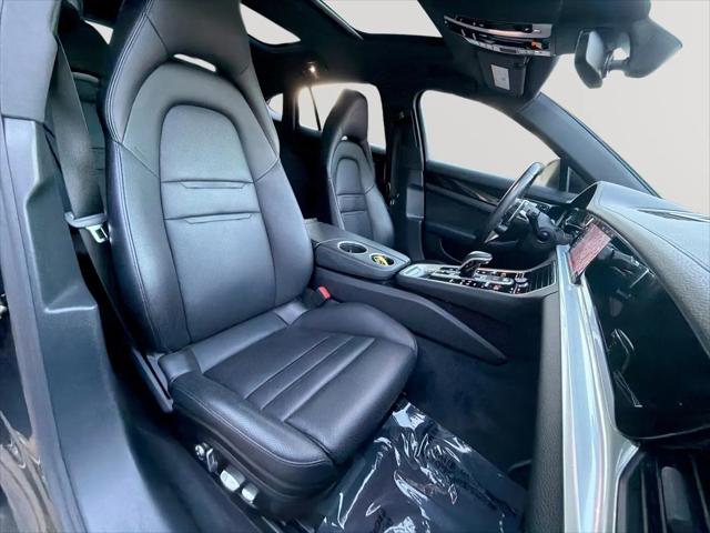 2018 Porsche Panamera E-Hybrid 4