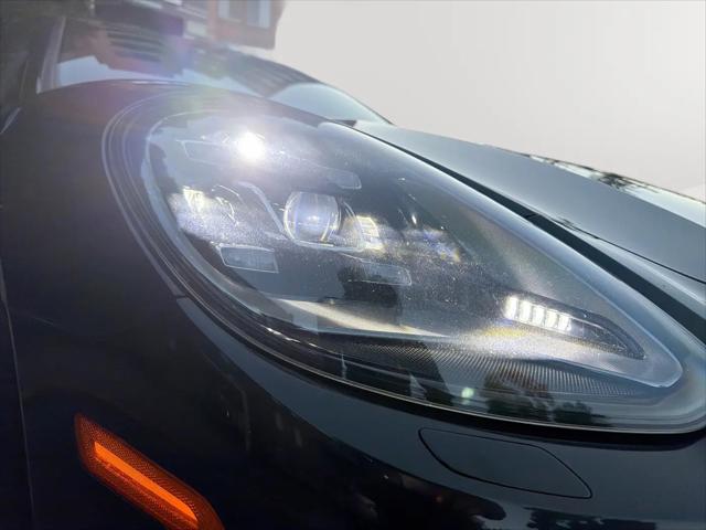 2018 Porsche Panamera E-Hybrid 4