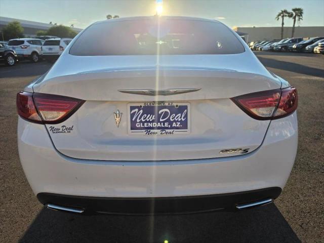 2016 Chrysler 200 S