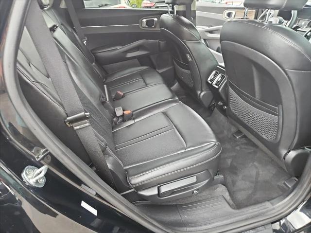 2023 Kia Sorento X-Line S