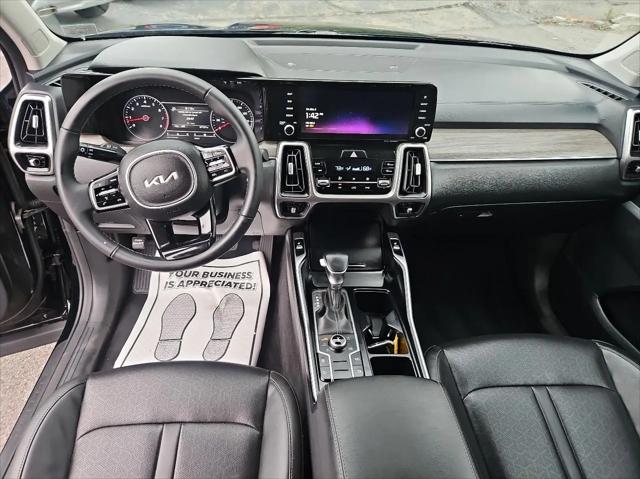 2023 Kia Sorento X-Line S