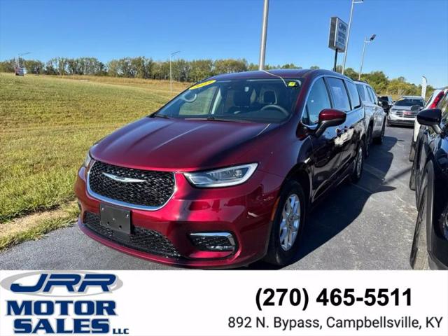 2023 Chrysler Pacifica Touring L for sale in Campbellsville, KY