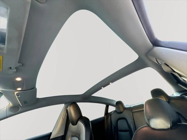 2019 Tesla Model 3 Standard Range