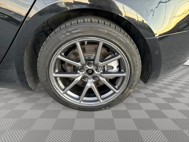 2019 Tesla Model 3 Standard Range