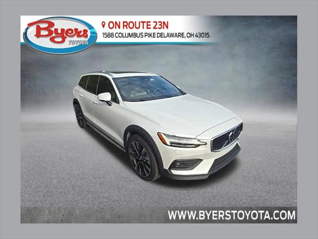 2025 Volvo V60 Cross Country Ultra, B5 AWD Gas mild hybrid for sale in Delaware, OH
