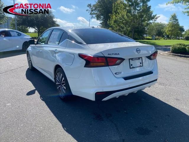 2025 Nissan Altima SV FWD