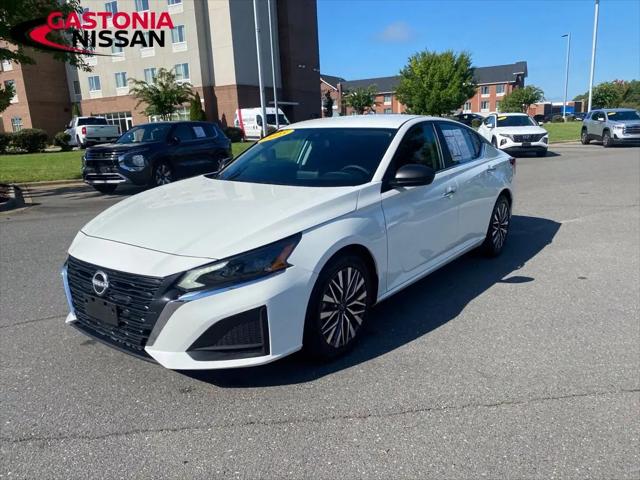 2025 Nissan Altima SV FWD