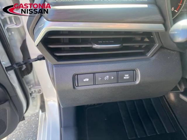 2025 Nissan Altima SV FWD
