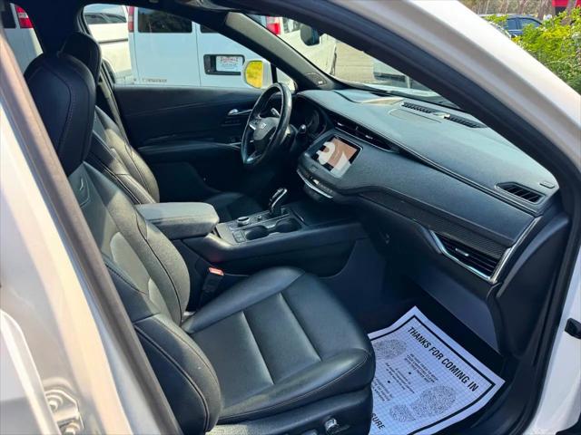 2020 Cadillac XT4 AWD Sport