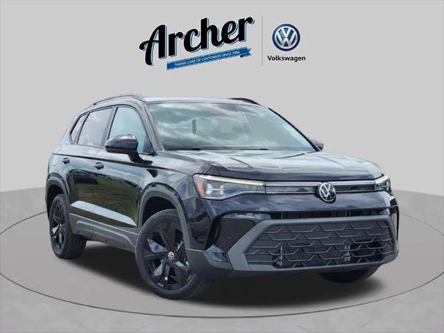 2027 Volkswagen Taos SE Black for sale in Houston, TX