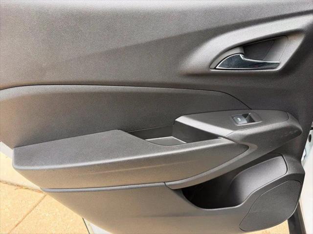 2026 Chevrolet Trax FWD LT