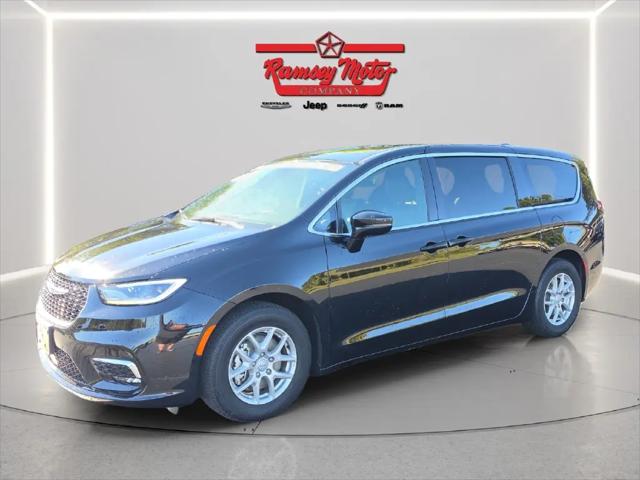 2026 Chrysler Pacifica Select for sale in Harrison, AR