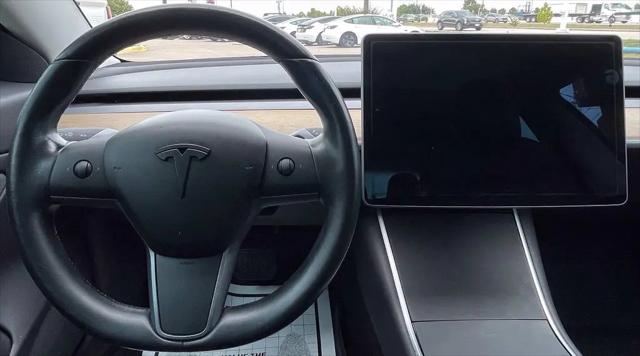 2019 Tesla Model 3 Mid Range