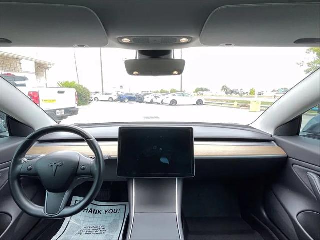 2019 Tesla Model 3 Mid Range