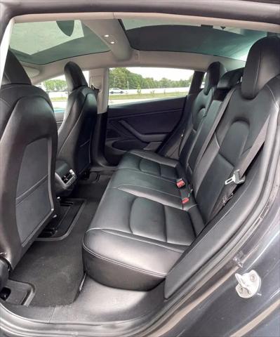 2019 Tesla Model 3 Mid Range