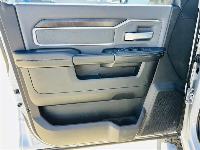 2022 Ram 2500 Big Horn Crew Cab 4x4 64 Box