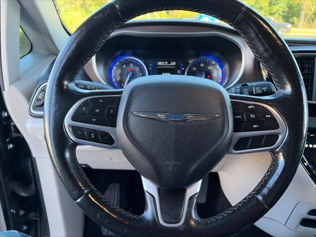 2019 Chrysler Pacifica Touring L