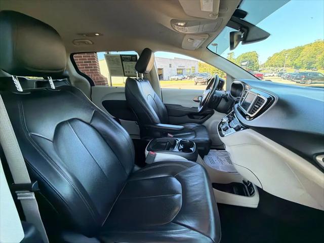 2019 Chrysler Pacifica Touring L