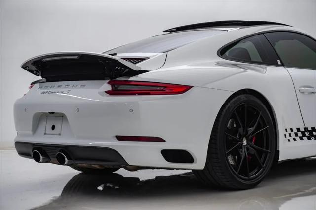 2017 Porsche 911 Carrera S