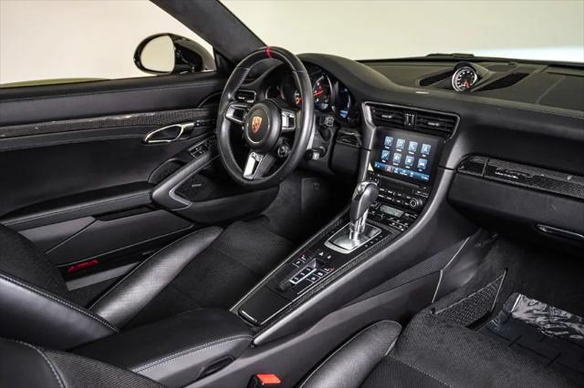 2017 Porsche 911 Carrera S