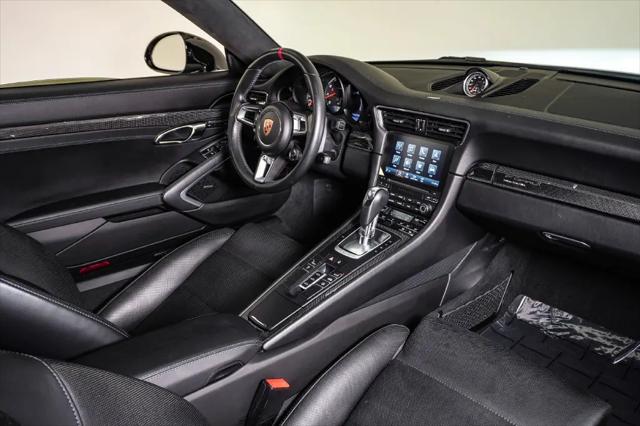 2017 Porsche 911 Carrera S