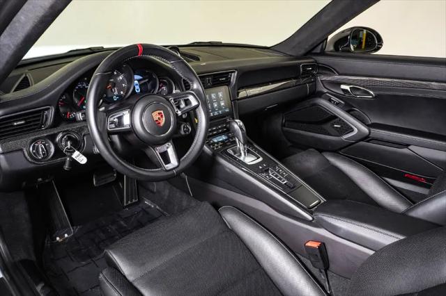 2017 Porsche 911 Carrera S