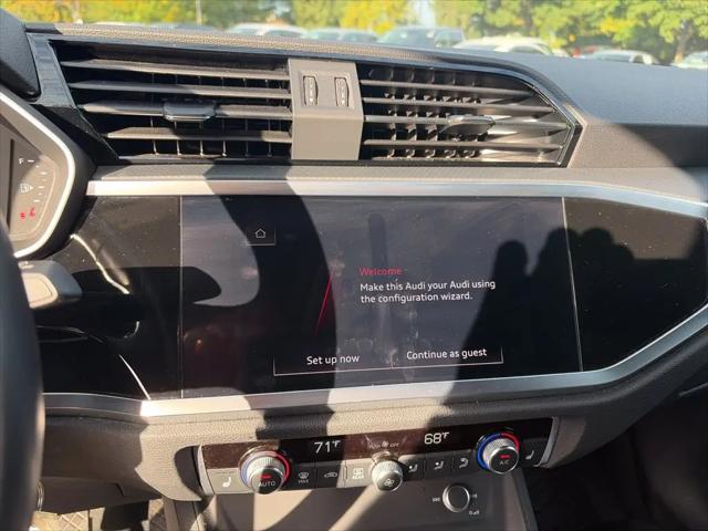 2022 Audi Q3 Premium Plus 45 TFSI S line quattro Tiptronic