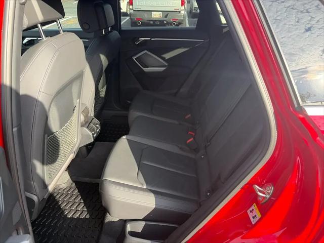 2022 Audi Q3 Premium Plus 45 TFSI S line quattro Tiptronic