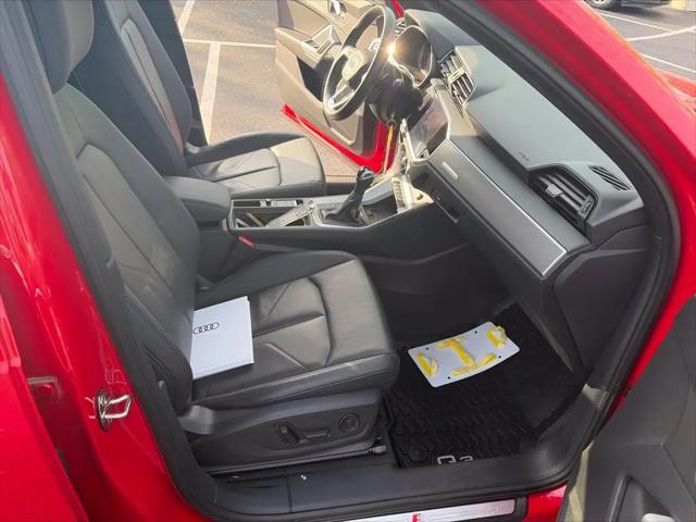 2022 Audi Q3 Premium Plus 45 TFSI S line quattro Tiptronic
