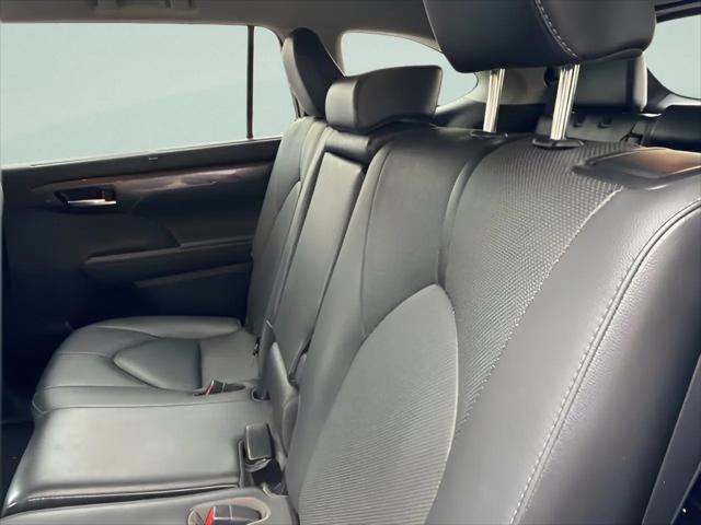 2021 Toyota Highlander Hybrid Limited