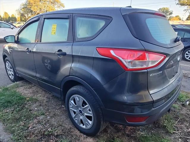 2016 Ford Escape S