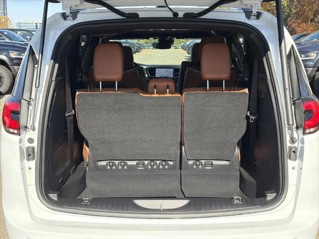 2026 Chrysler Pacifica Pinnacle