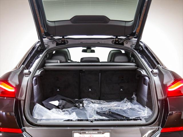 2027 BMW X6 xDrive40i