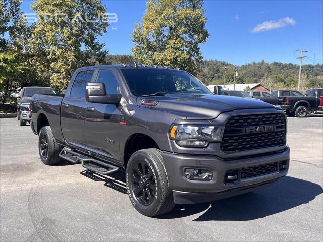 2024 RAM 2500 Big Horn Crew Cab 4x4 64 Box
