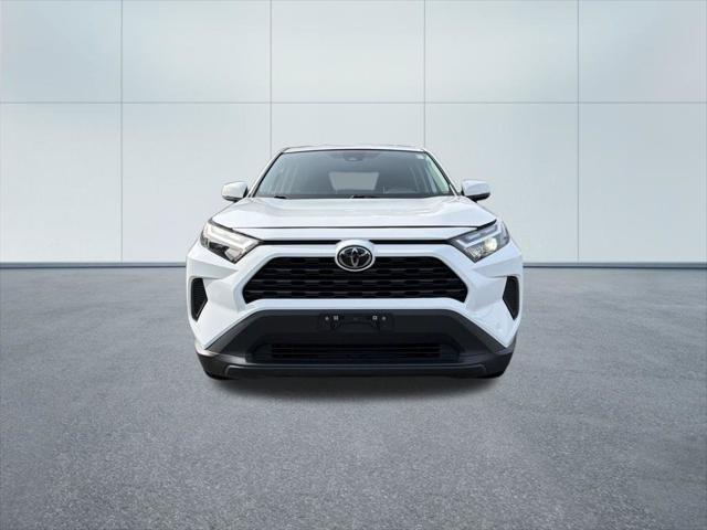 2024 Toyota RAV4 LE 2024 Toyota RAV4 LE