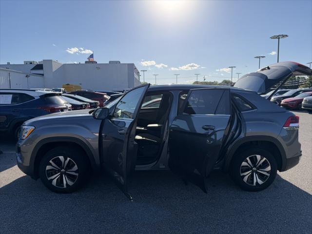 2024 Volkswagen Atlas Cross Sport 2.0T SE 2024 Volkswagen Atlas Cross Sport 2.0T SE