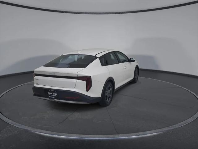 2025 Kia K4 LXS