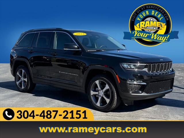 2023 Jeep Grand Cherokee Limited 4x4 2023 Jeep Grand Cherokee Limited 4x4