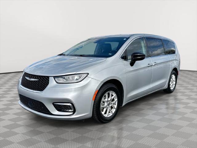 2024 Chrysler Pacifica Touring L for sale in Oklahoma City, OK