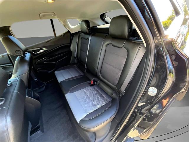 2025 Chevrolet Trax FWD LT