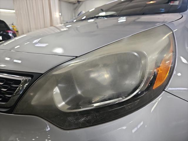 2012 Kia Rio EX