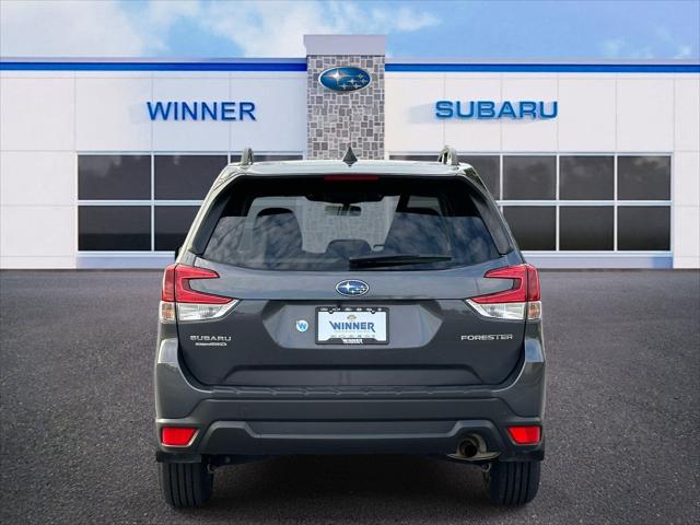 2024 Subaru Forester Premium