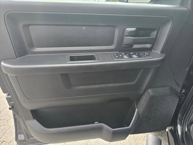 2018 Ram 3500 Tradesman Crew Cab 4x4 8 Box