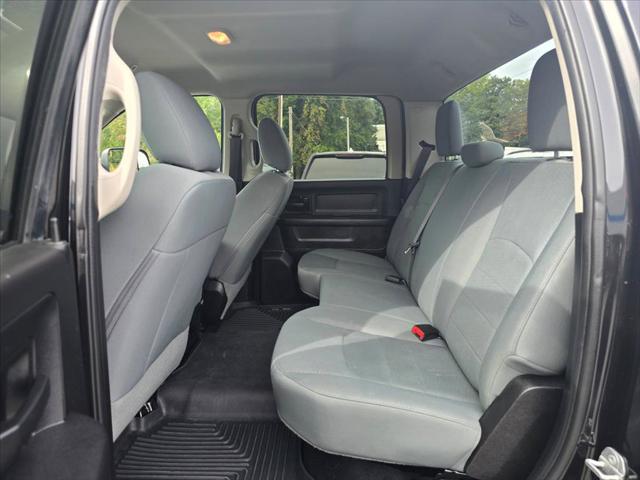 2018 Ram 3500 Tradesman Crew Cab 4x4 8 Box