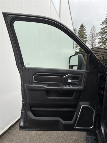 2023 Ram 2500 Laramie Crew Cab 4x4 64 Box