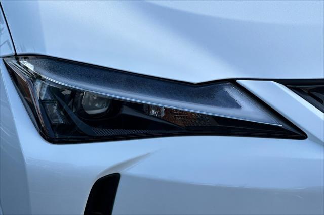 2026 Lexus 300 Premium