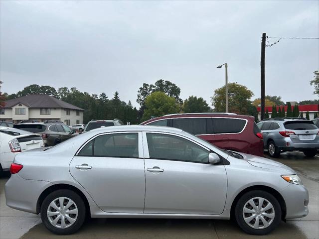 2009 Toyota Corolla LE for sale in Cottage Grove, WI